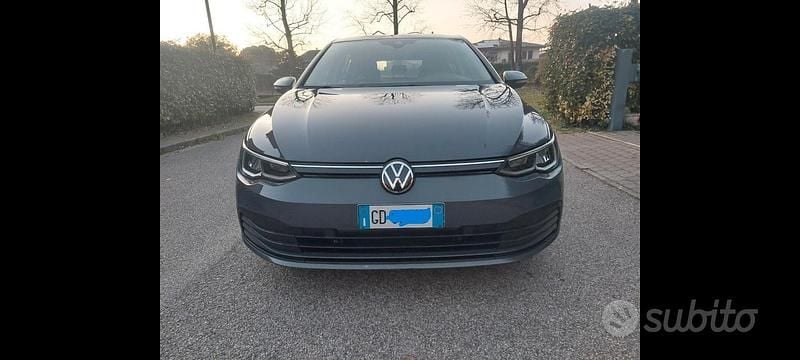 Usata VW Golf VII 115 CV (84 kW) 2021 Grigio Utilitaria