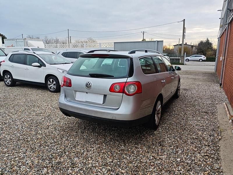 Usata VW Passat Comfortline 140 CV (102 kW) 2007 Argento Berlina