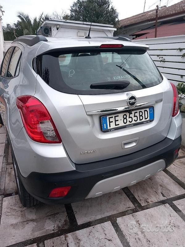 Usata Opel Mokka 140 CV (102 kW) 2016 Grigio SUV