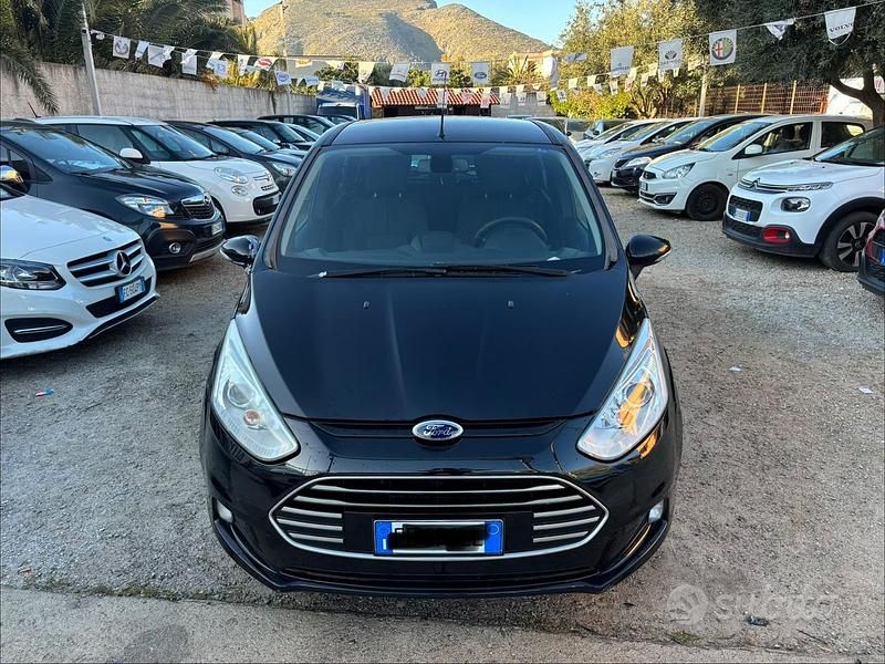 Usata Ford B-MAX Titanium 75 CV (55 kW) 2016 Nero Monovolume