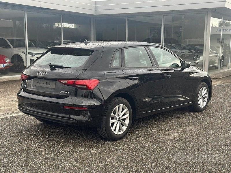 Usata Audi A3 116 CV (85 kW) 2022 Nero Berlina