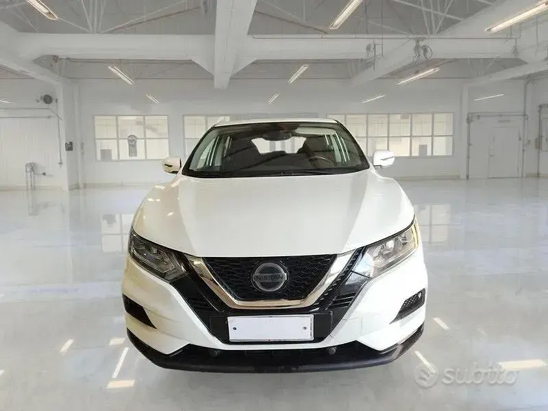 Usata Nissan Qashqai 140 CV (102 kW) 2021 Bianco SUV