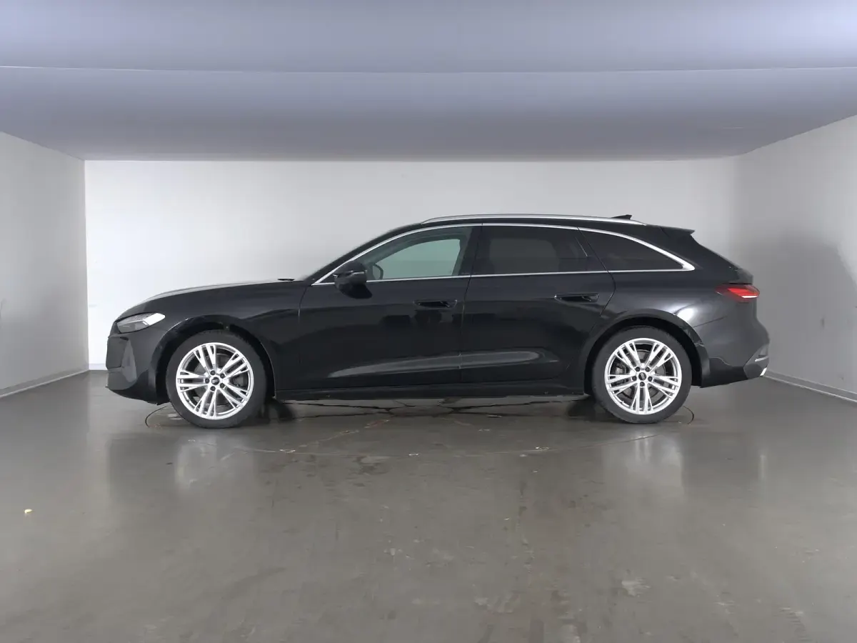 Usata Audi A5 Advanced Plus 204 CV (150 kW) 2025 Nero mito Station wagon