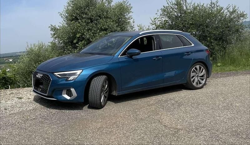 Usata Audi A3 Advanced 150 CV (110 kW) 2021 Blu/azzurro Berlina