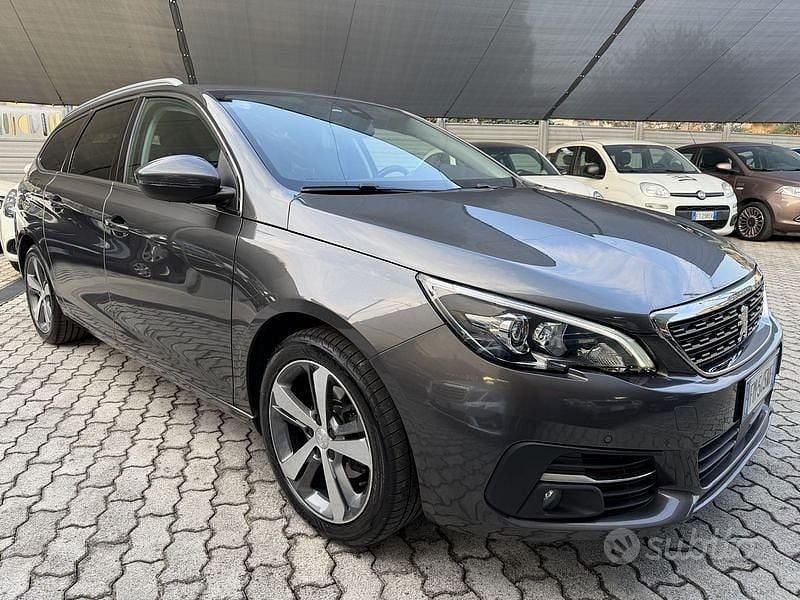 Usata Peugeot 308 SW GT-line 131 CV (96 kW) 2017 Grigio Station wagon