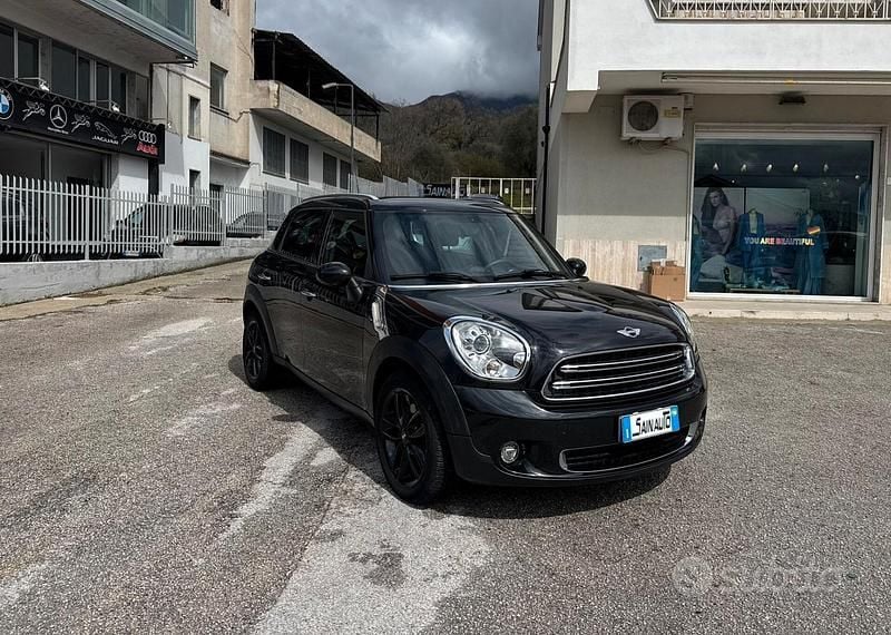 Usata Mini Cooper D Countryman 111 CV (81 kW) 2015 Nero SUV