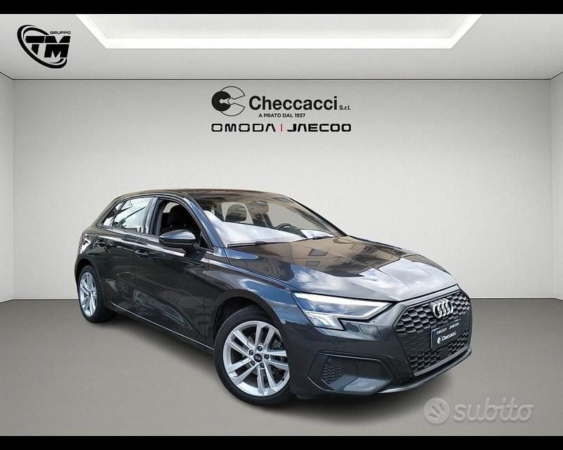 Usata Audi A3 Premium 116 CV (85 kW) 2022 Grigio Berlina