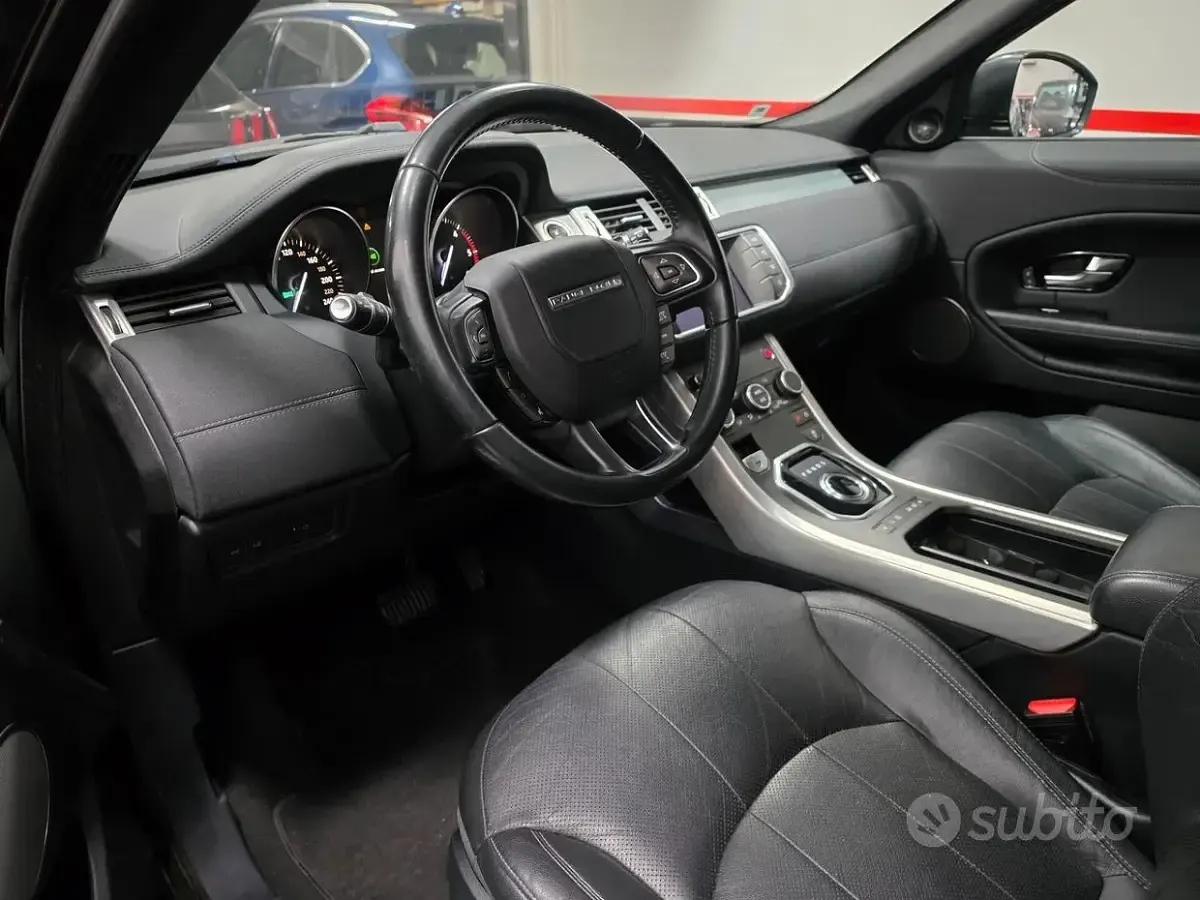 Usata Land Rover Range Rover evoque HSE 150 CV (110 kW) 2016 Nero SUV