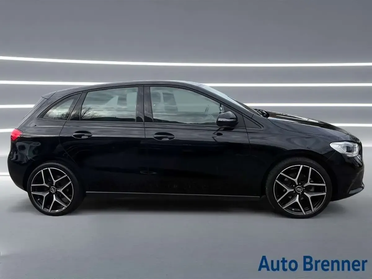 Usata Mercedes B160 Executive 95 CV (69 kW) 2021 Nero Utilitaria