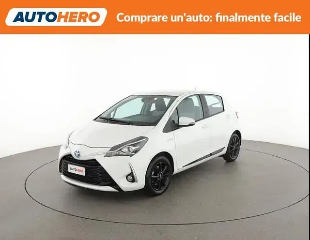Usata Toyota Yaris Active 101 CV (74 kW) 2018 Utilitaria