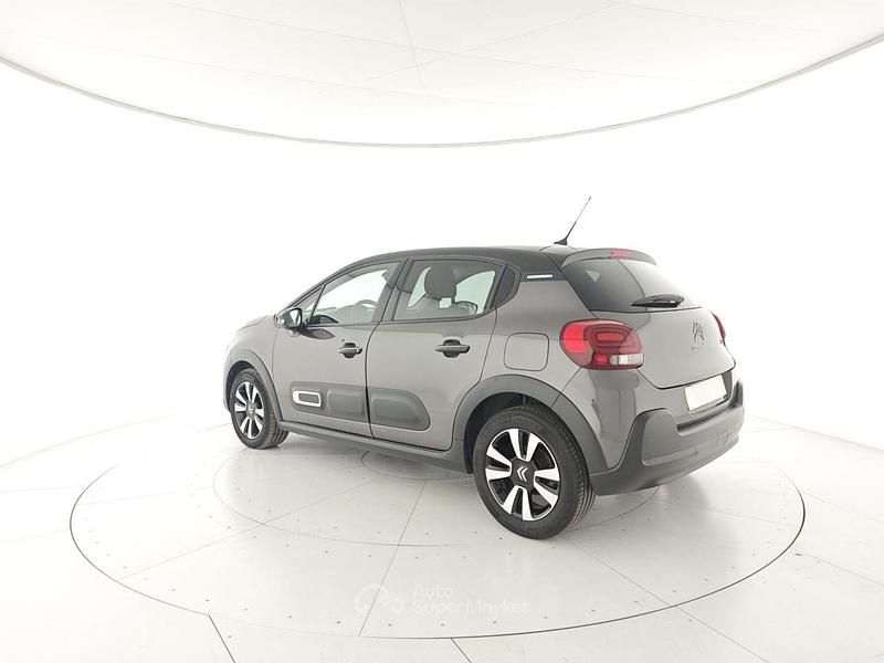 Usata Citroën C3 PureTech 110 CV (80 kW) 2024 Gray Berlina