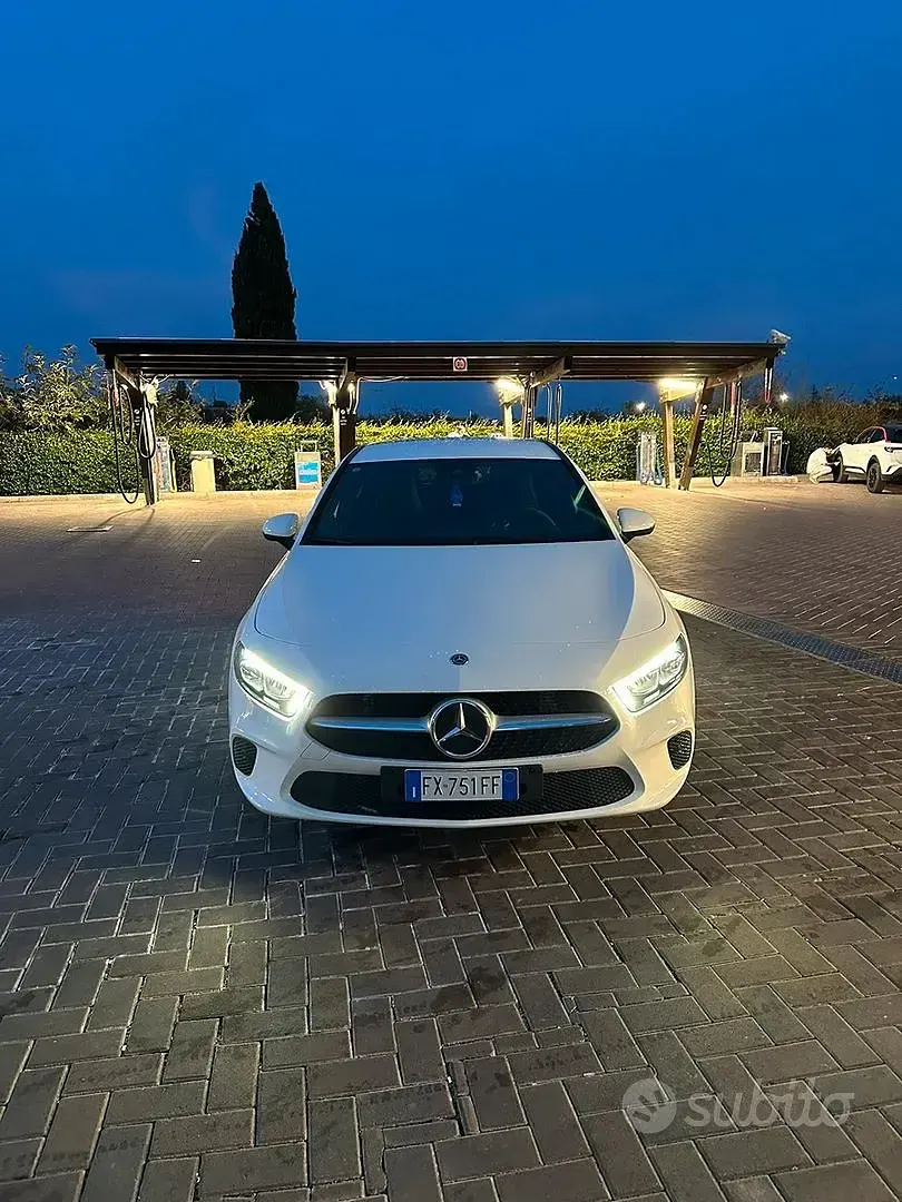 Usata Mercedes 180 116 CV (85 kW) 2019 Bianco Berlina