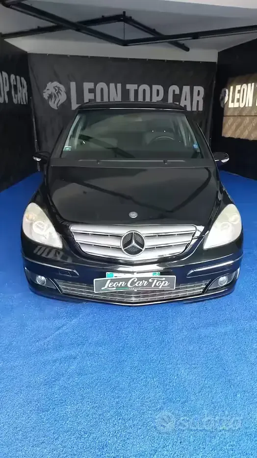 Usata Mercedes B180 140 CV (102 kW) 2008 Nero Monovolume