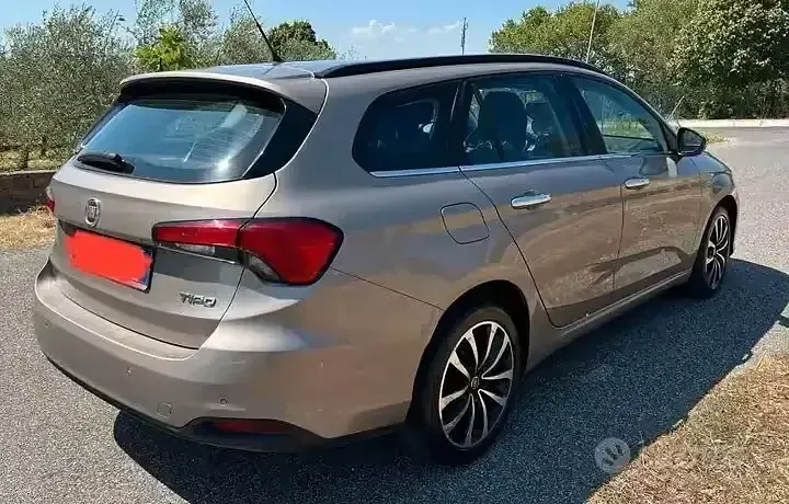 Usata Fiat Tipo 95 CV (69 kW) 2017 Station wagon