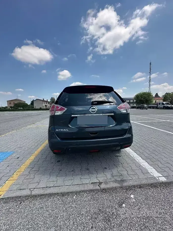 Usata Nissan X-Trail 131 CV (96 kW) 2015 Bluazzurro SUV