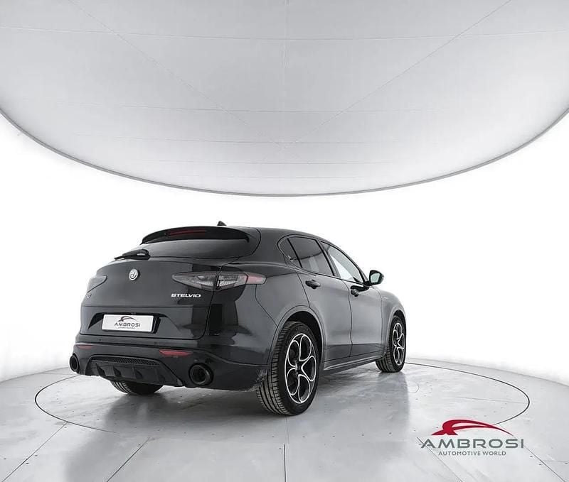 Usata Alfa Romeo Stelvio Veloce 210 CV (154 kW) 2025 Nero SUV