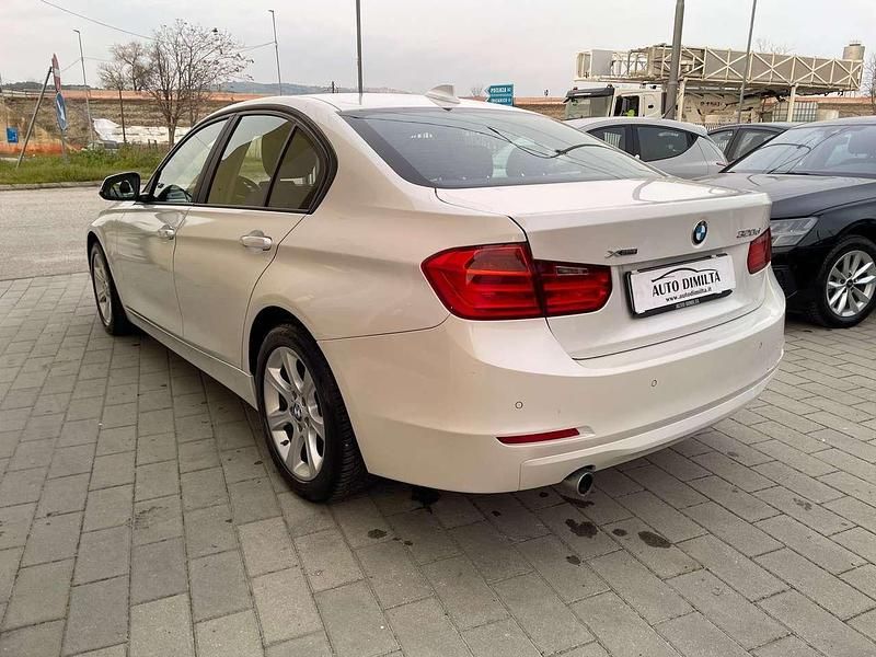 Usata BMW 320 184 CV (135 kW) 2014 Bianco Berlina