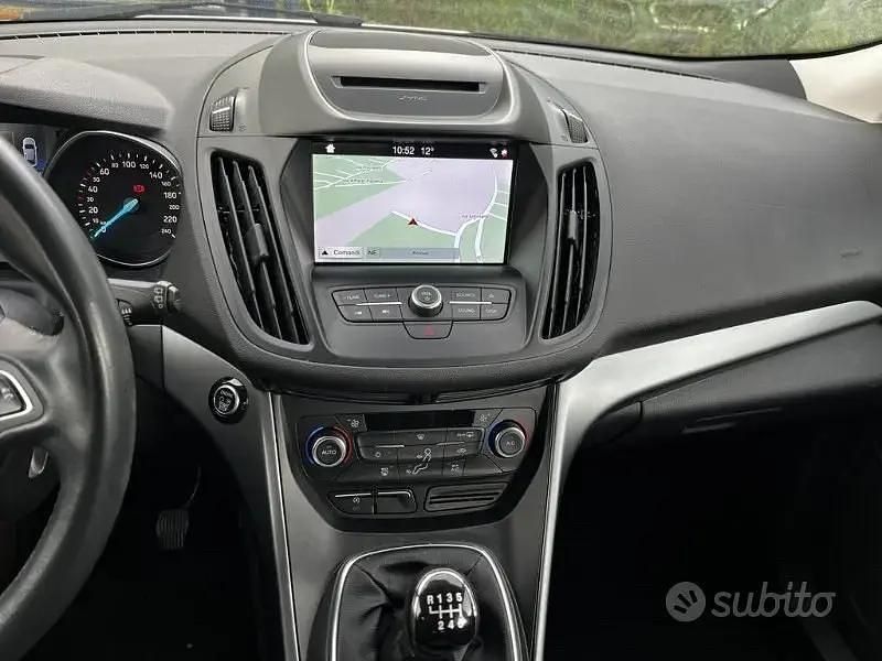 Usata Ford Kuga Business Edition 120 CV (88 kW) 2019 Grigio SUV