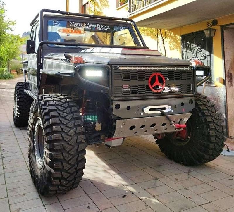 Usata Mercedes G300 241 CV (177 kW) 1988 Nero SUV