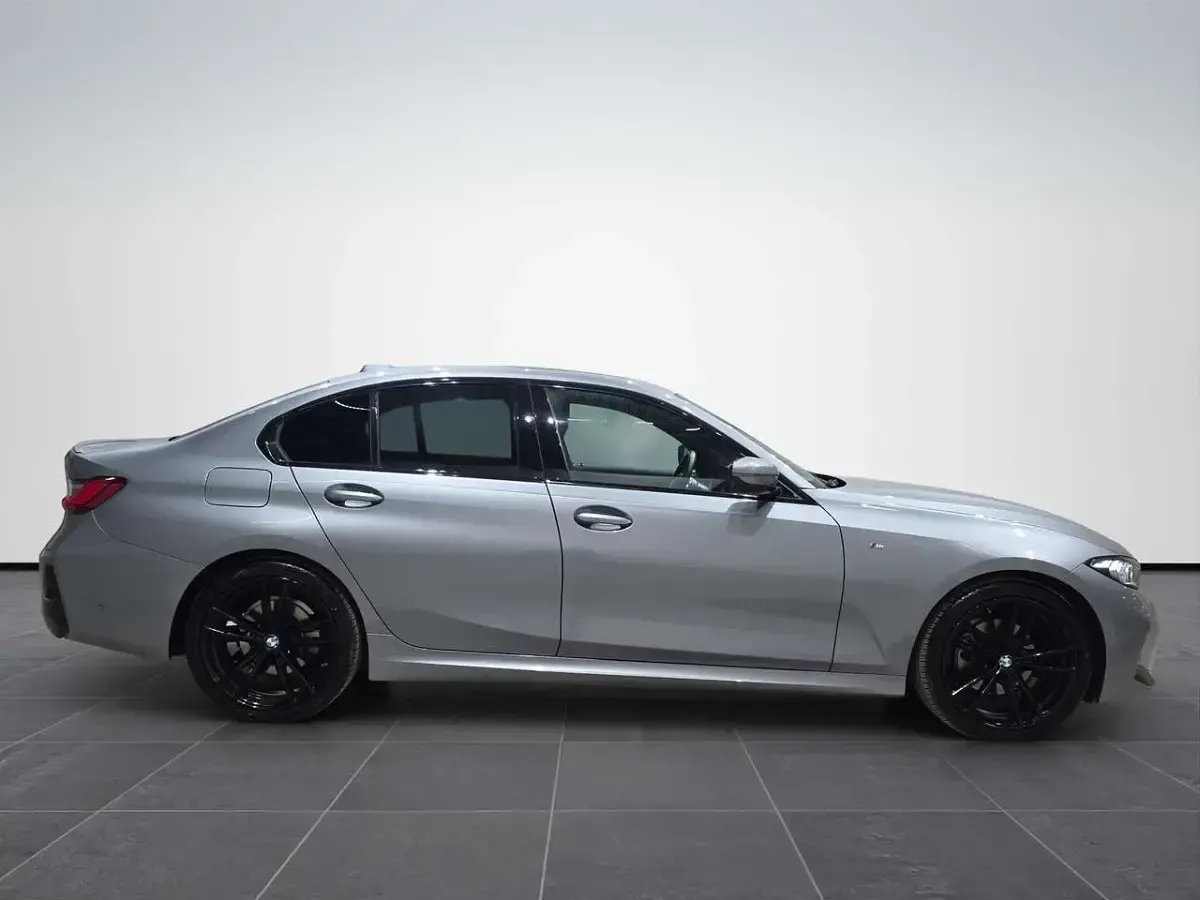 Usata BMW 320 M Sport 190 CV (139 kW) 2024 Argento Berlina