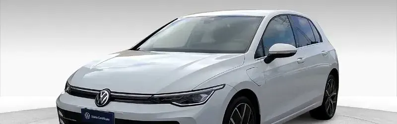 Usata VW Passat 122 CV (89 kW) 2024 Bianco Station wagon