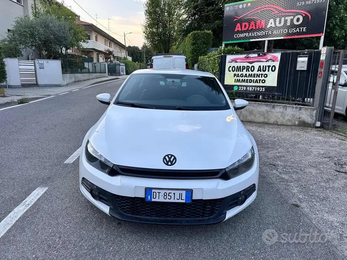 Usata VW Scirocco 160 CV (117 kW) 2009 Bianco Coupé