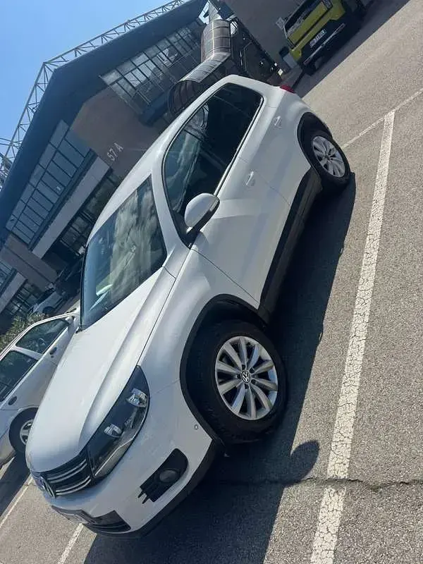 Usata VW Tiguan Trendline 140 CV (102 kW) 2012 Bianco SUV