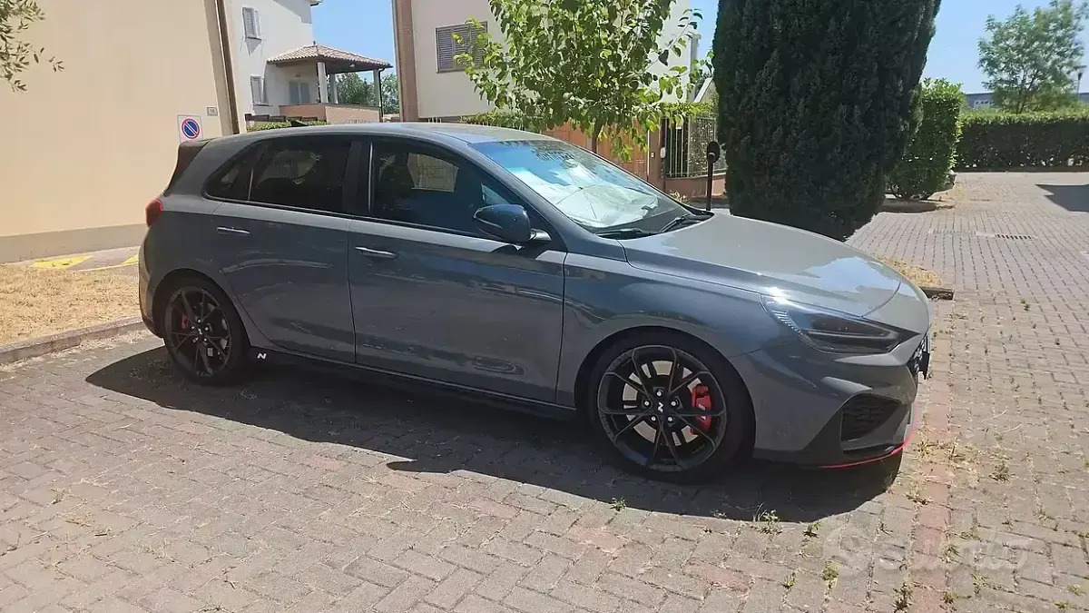Usata Hyundai i30 280 CV (205 kW) 2022 Berlina