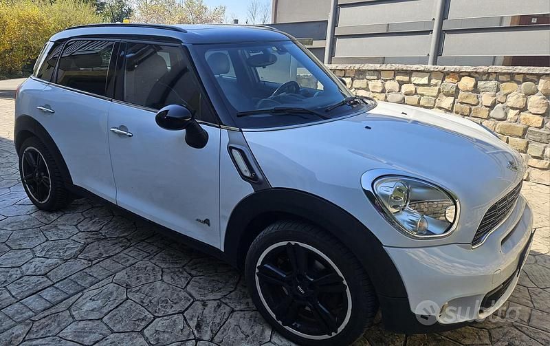 Usata Mini Cooper SD 143 CV (105 kW) 2011 Bianco Utilitaria
