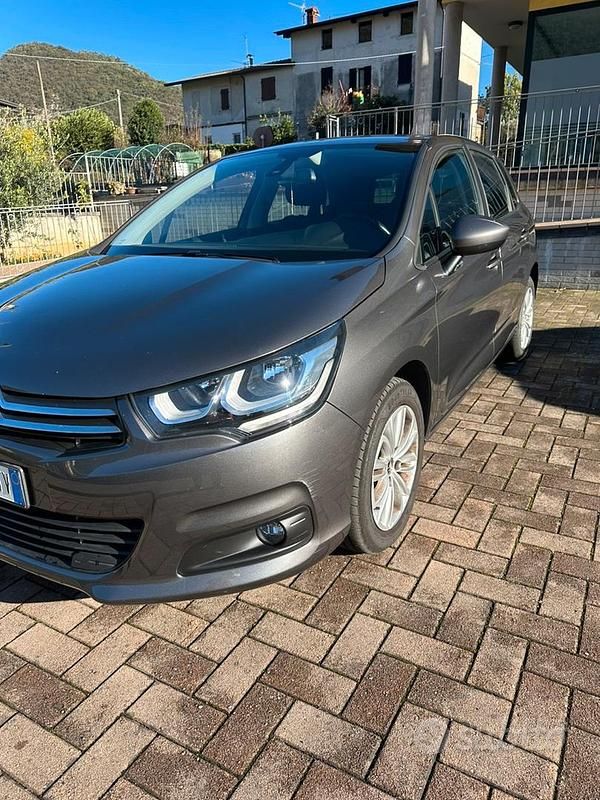 Usata Citroën C4 Feel 120 CV (88 kW) 2016 Grigio Berlina