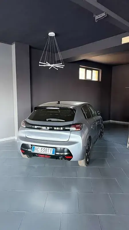 Nuova Peugeot 208 Allure 136 CV (100 kW) 2026 Utilitaria
