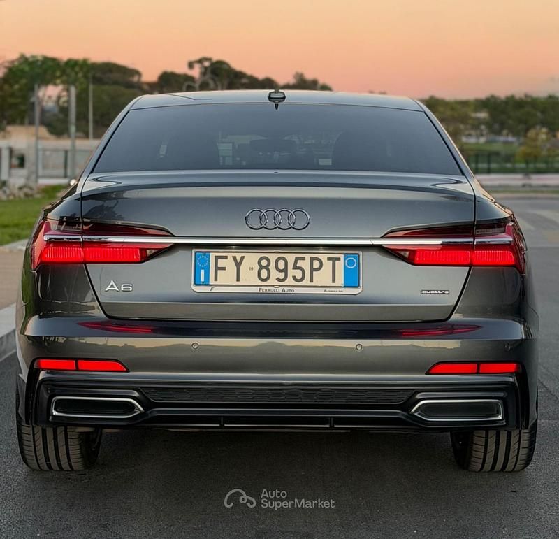 Usata Audi A6 S-Line 231 CV (169 kW) 2019 Grigio Berlina