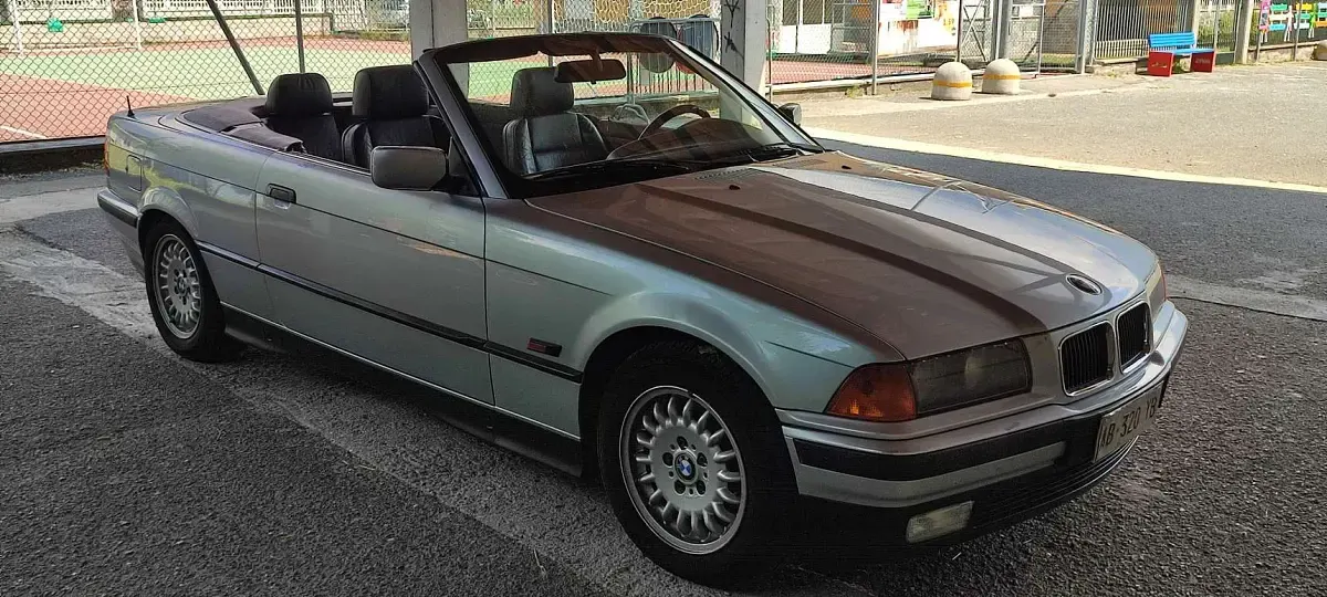 Usata BMW 320 Cabriolet Efficient Dynamics 150 CV (110 kW) 1995 Grigio Cabrio