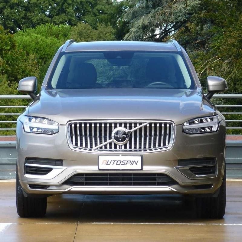 Argento Usata 2021 Volvo XC90 Inscription SUV | 46.500 € (Buon prezzo) - Immagine 1/4