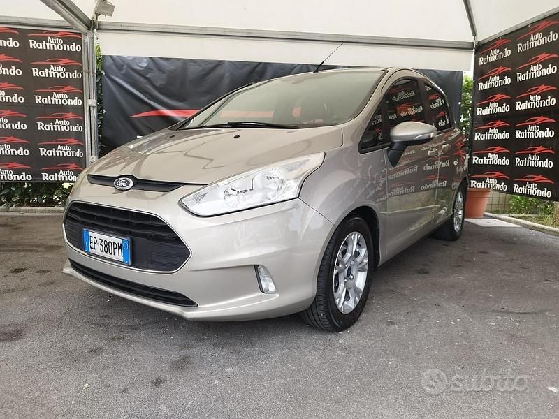 Oro Usata 2013 Ford B-MAX Titanium Monovolume | 4600 € (Ottimo prezzo) - Immagine 1/4