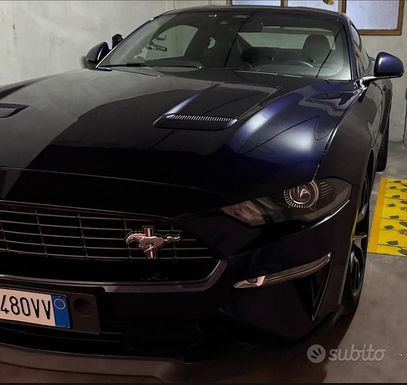 Usata Ford Mustang Fastback 291 CV (214 kW) 2020 Blu Coupé