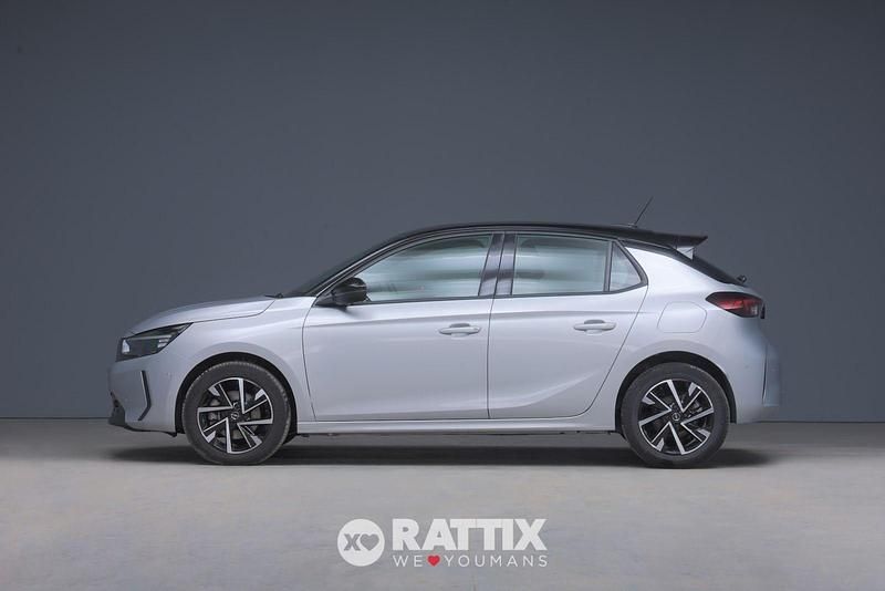 Usata Opel Corsa 101 CV (74 kW) 2025 Kaolin white Berlina