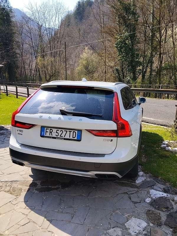 Usata Volvo V90 CC Pro 235 CV (172 kW) 2018 Station wagon