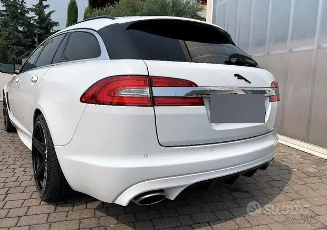 Usata Jaguar XF Sportbrake Portfolio 275 CV (202 kW) 2013 Bianco Station wagon