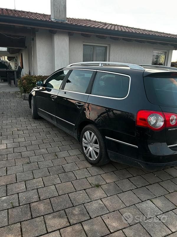 Usata VW Passat 140 CV (102 kW) 2008 Nero Station wagon