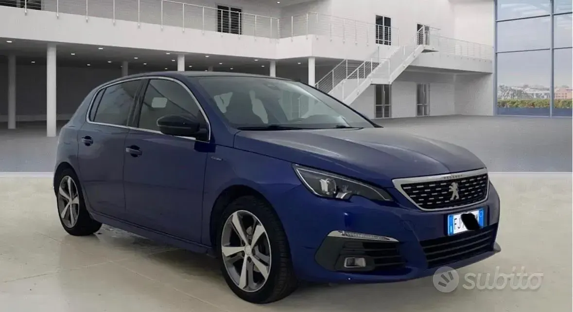 Usata Peugeot 308 GT-line 131 CV (96 kW) 2017 Bluazzurro Berlina