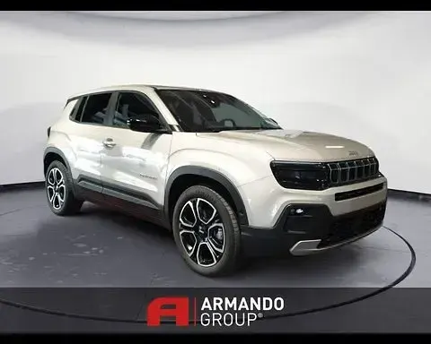 Usata Jeep Avenger Summit 99 CV (72 kW) 2026 Beige SUV