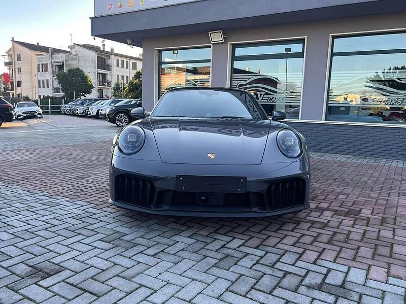 Usata Porsche 992 Chrono 541 CV (397 kW) 2025 Grigio Coupé