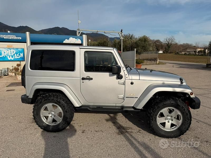 Usata Jeep Wrangler 200 CV (147 kW) 2011 SUV