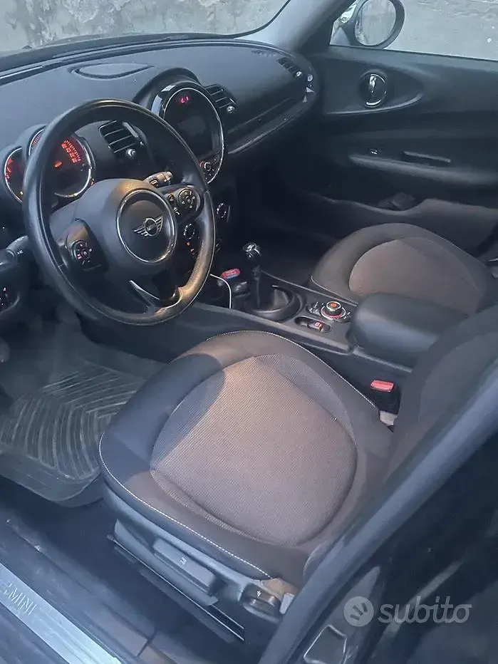 Usata Mini Clubman 116 CV (85 kW) 2019 Nero Station wagon