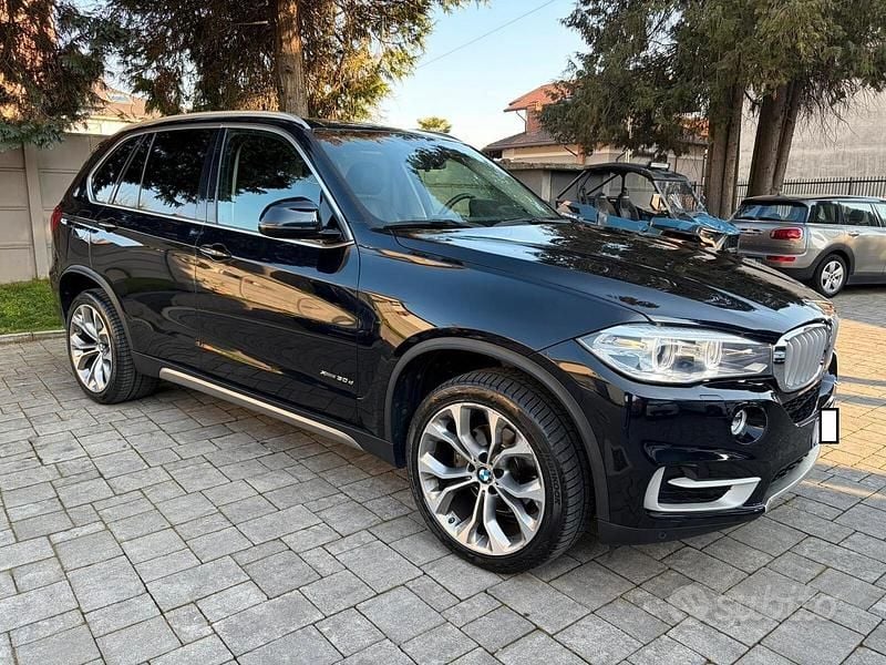 Begagnad BMW X5 Efficient Dynamics 249 HK (183 kW) 2017 Blå SUV