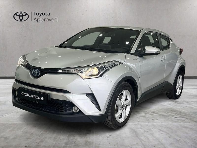 Usata Toyota C-HR Active 122 CV (89 kW) 2018 Argento SUV