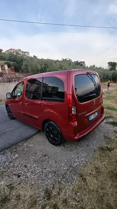 Usata Peugeot TePee Premium 90 CV (66 kW) 2009 Station wagon