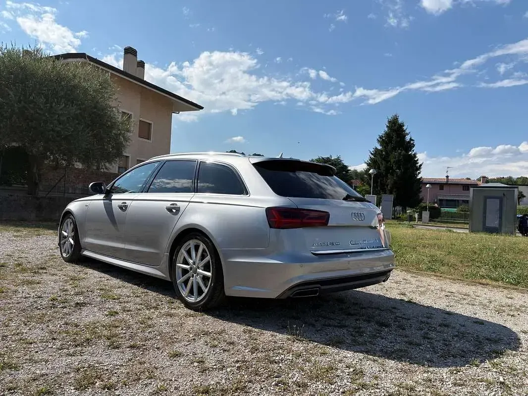 Usata Audi A6 Ambiente 190 CV (139 kW) 2018 Argento Station wagon