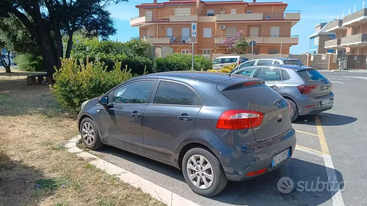 Usata Kia Rio 85 CV (62 kW) 2013 Berlina